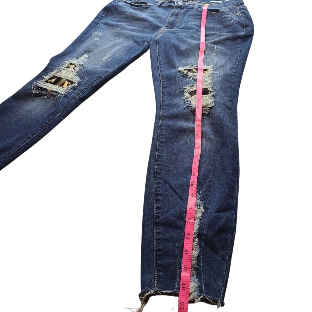 Judy Blue Leopard Patch Skinny Jeans 11/30 Dark Wash Distressed Stretch - Picture 14 of 14